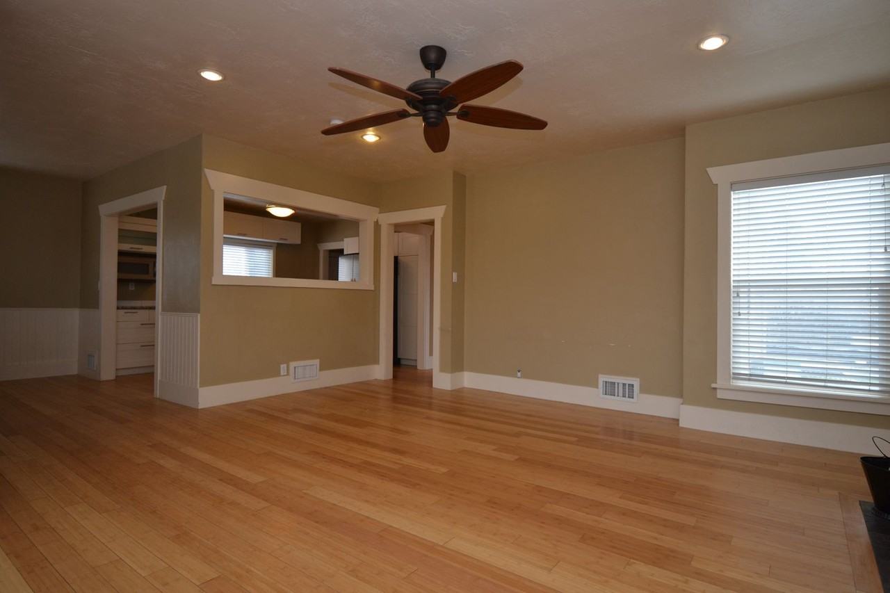 1166 E 500 S - Photo 4 of 26