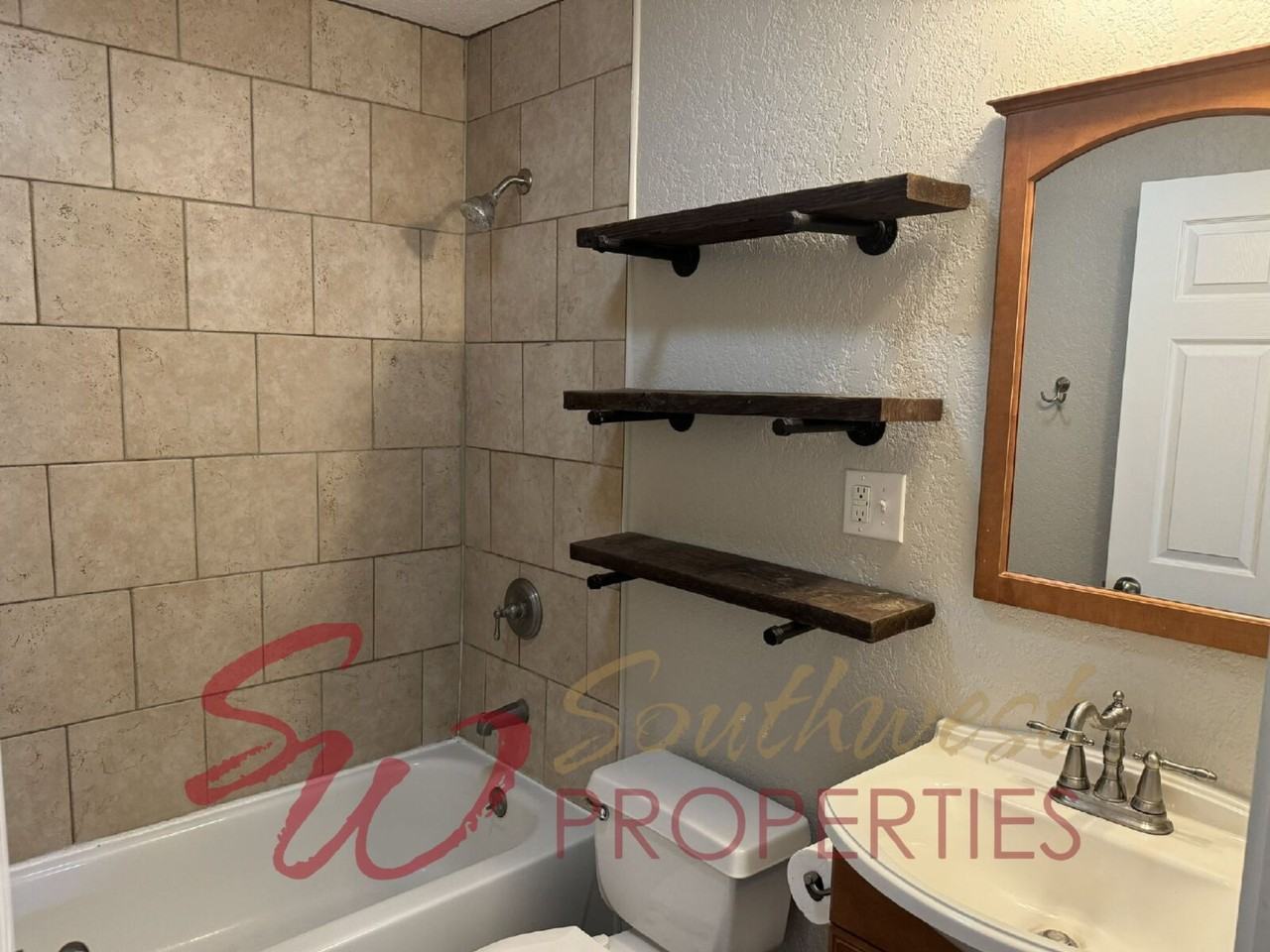 765 N Clinton St - Photo 7 of 12