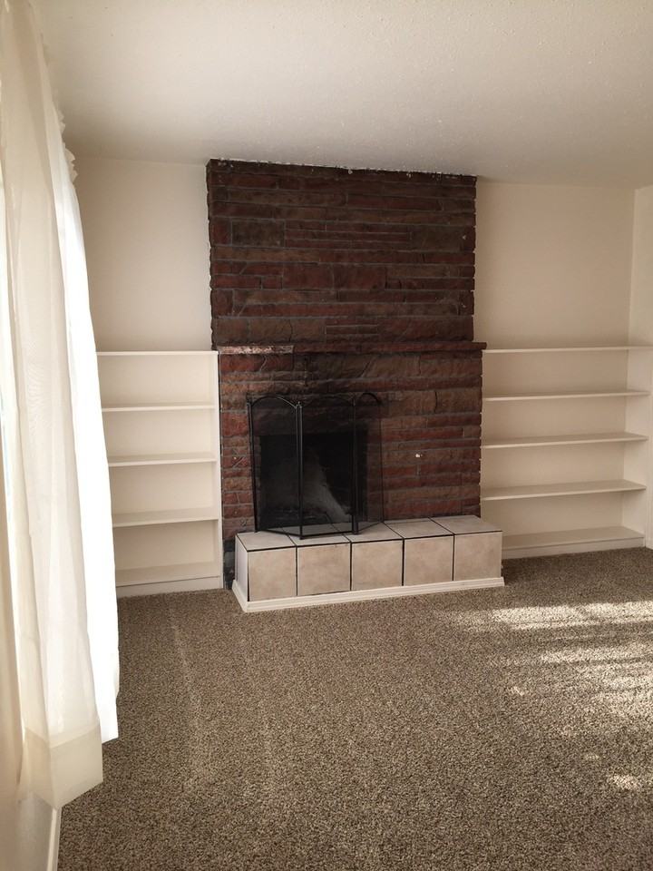 910 C St Sw - Photo 2 of 3