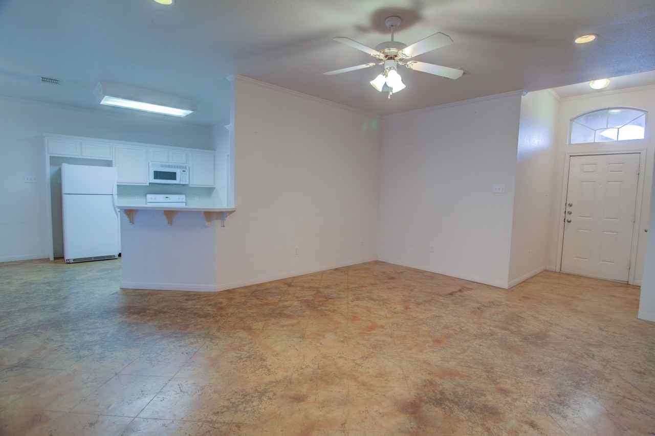 3053 Clydesdale Way - Photo 6 of 18