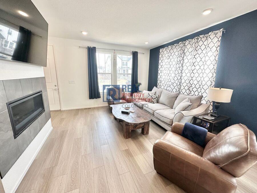 6231 N Malaya St - Photo 3 of 19