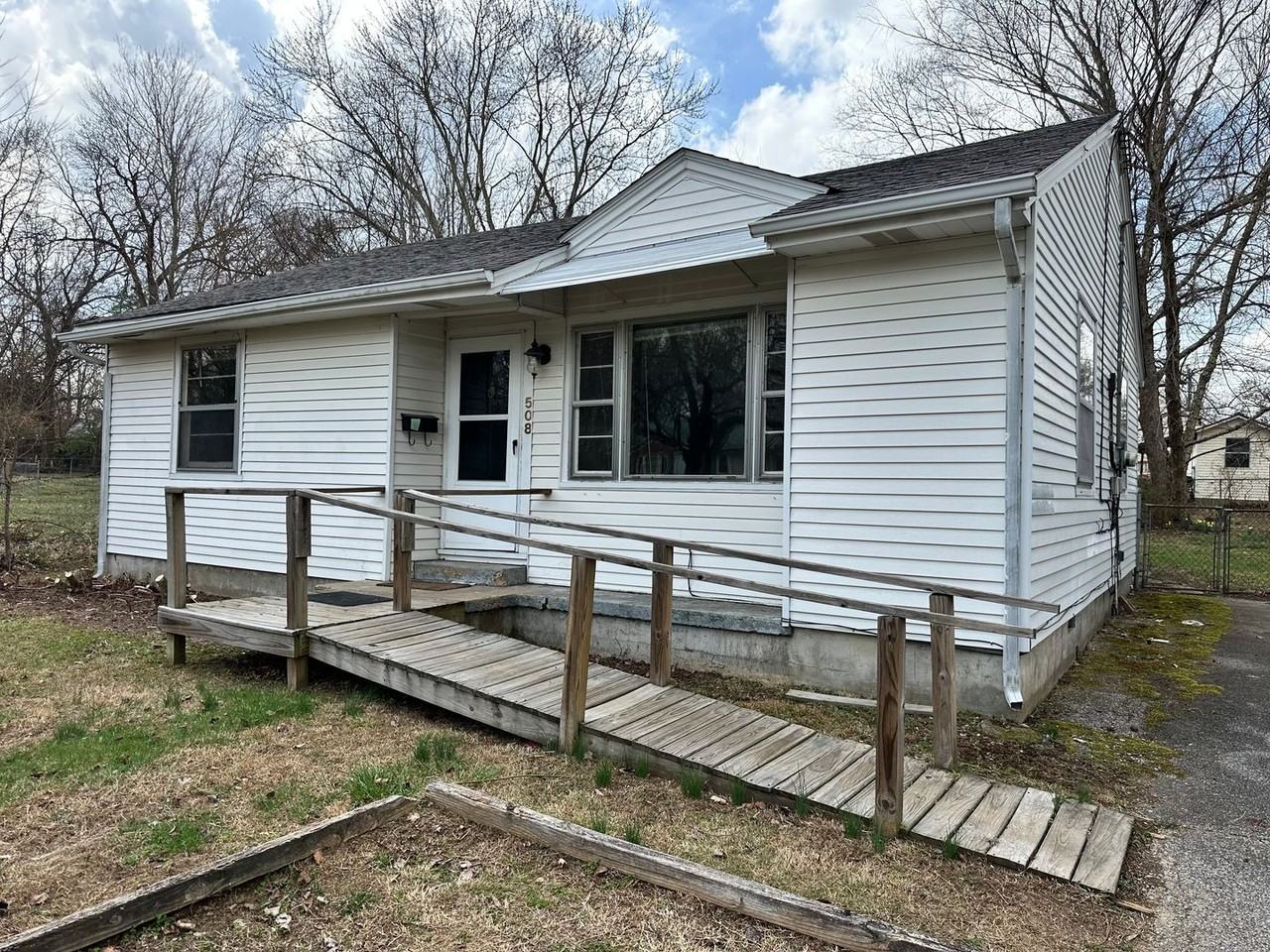 508 S 7th St - Photo 2 of 13