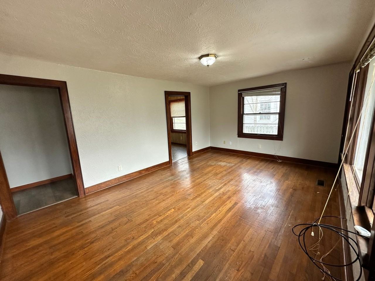 508 S 7th St - Photo 5 of 13