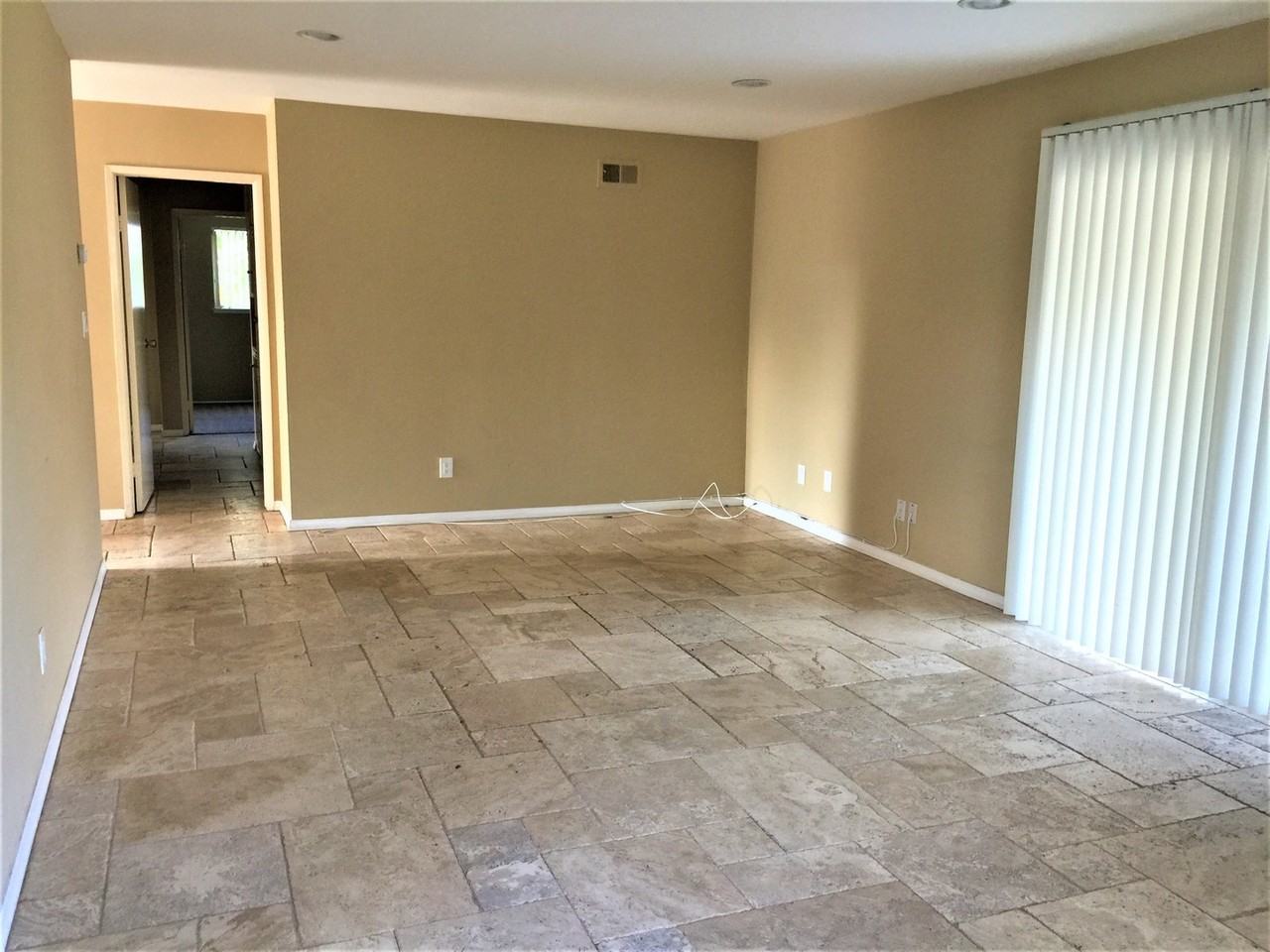 8362 Bashan Lake Ave - Photo 5 of 15