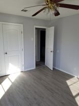 511 E Sayers Ave - Photo 1 of 1