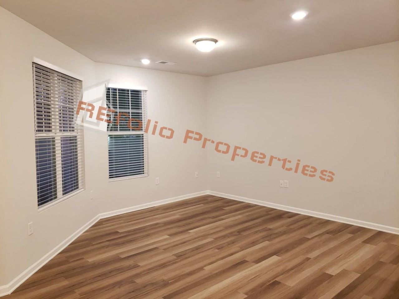 6079 Beale Loop - Photo 4 of 22