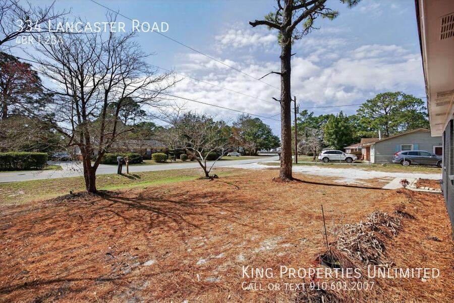 334 Lancaster Rd - Photo 5 of 31