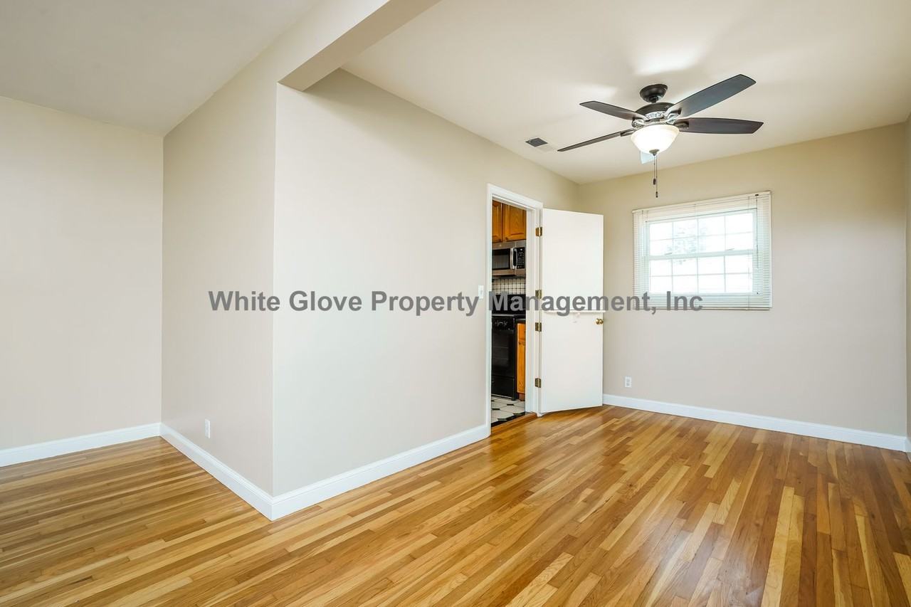 2143 W Porter Ave - Photo 6 of 17