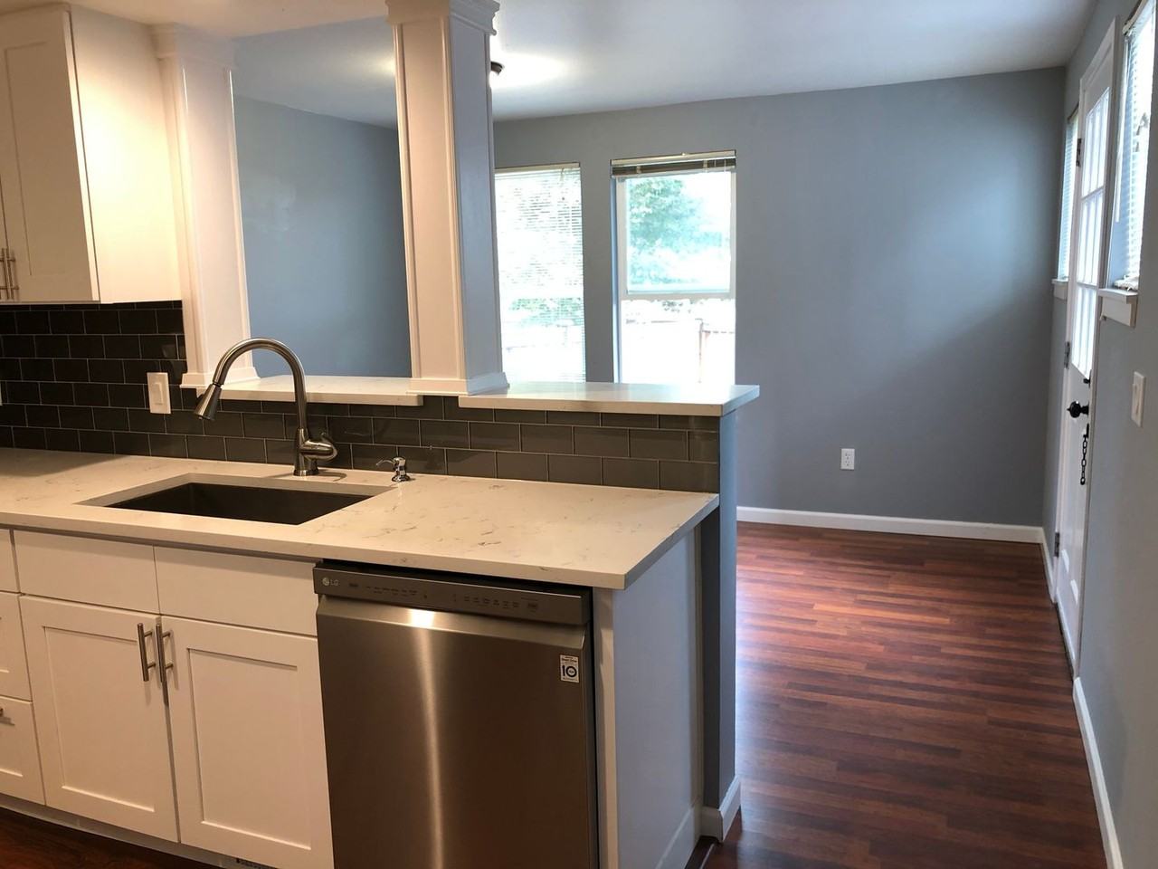 4160 244th Pl Se - Photo 3 of 9