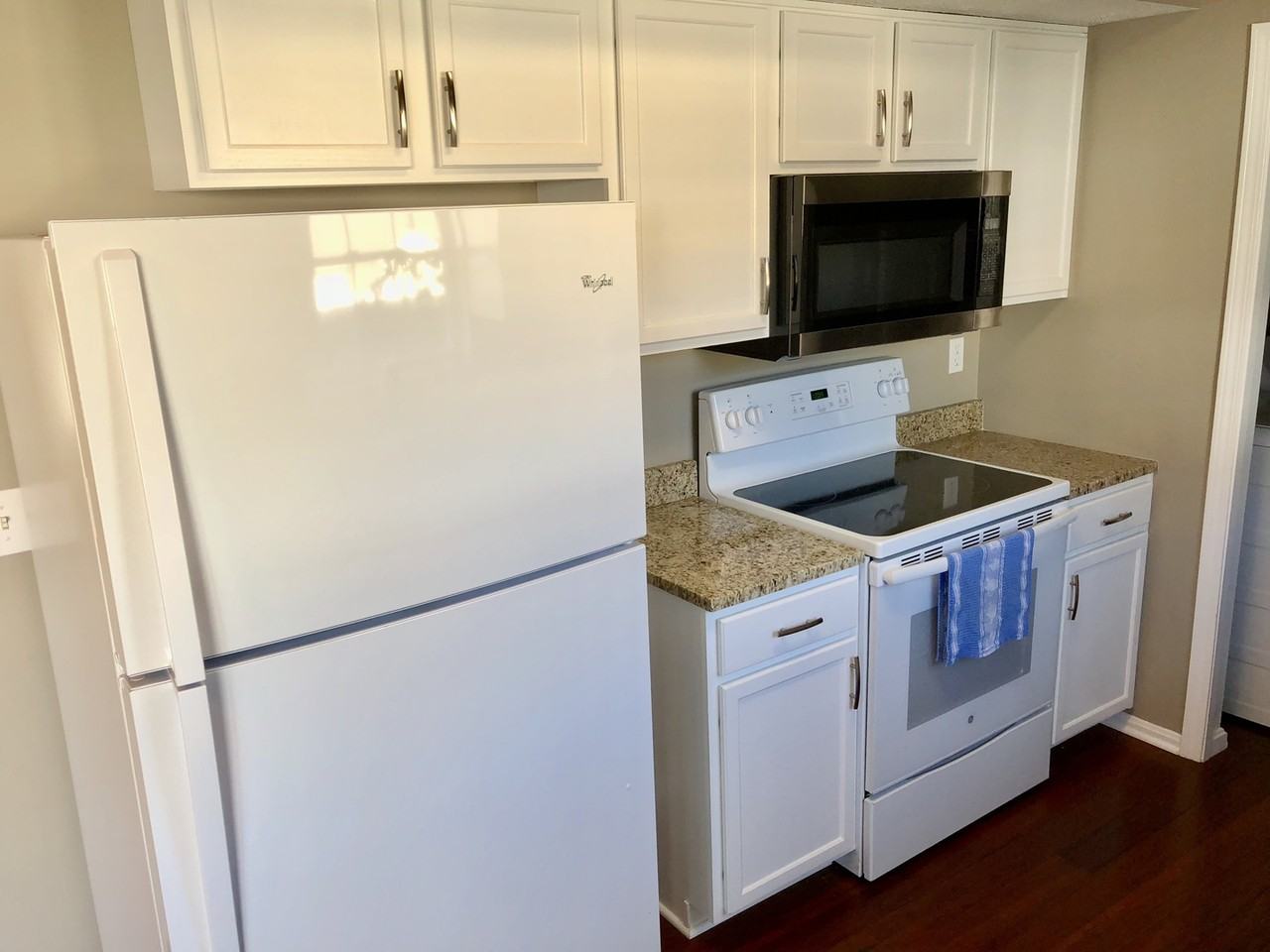 4603 Westport Ridge Ct - Photo 6 of 24