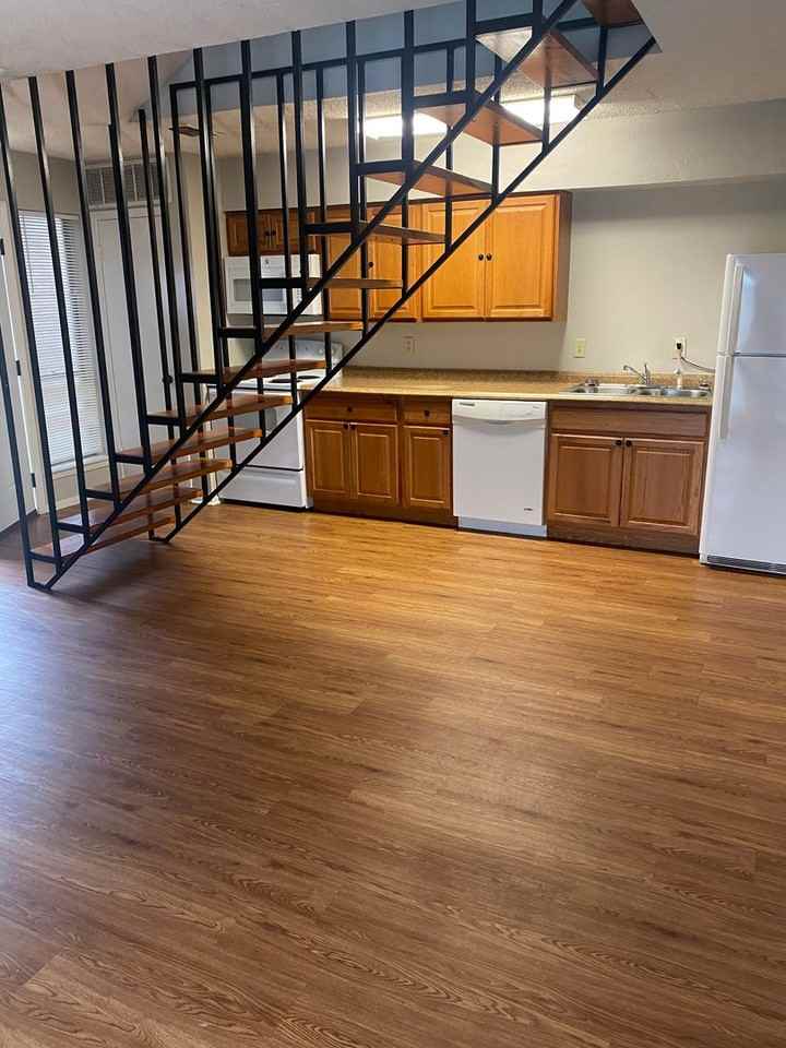 513 S Bowen Rd #J - Photo 3 of 11