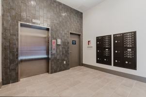 featured image of 25 Minetta Ln