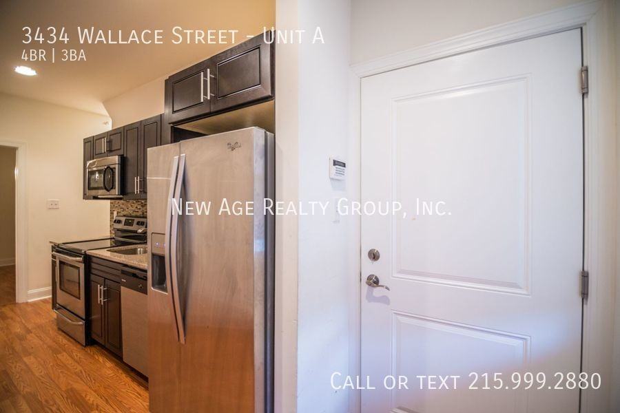 3434 Wallace St #A - Photo 5 of 19