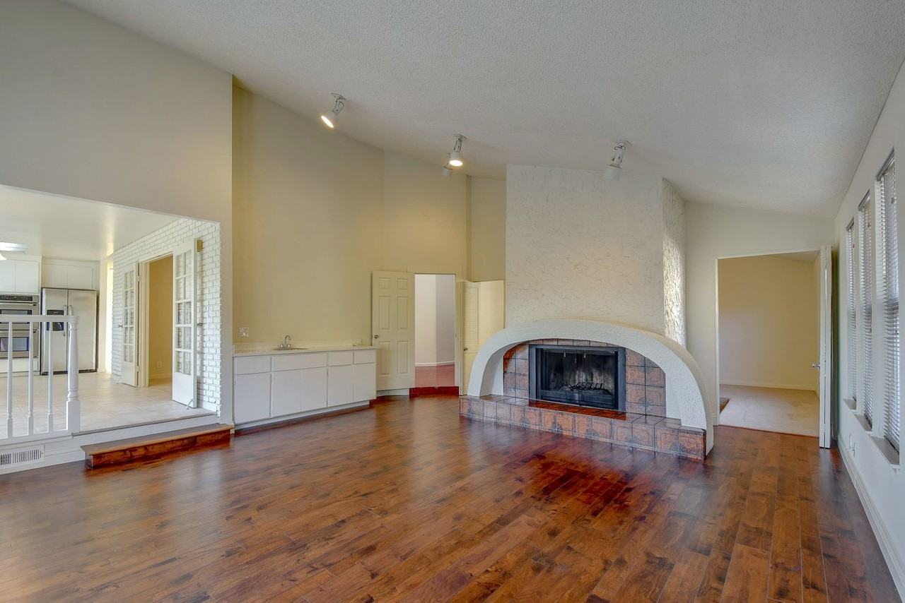 1155 Lincoln St - Photo 7 of 49