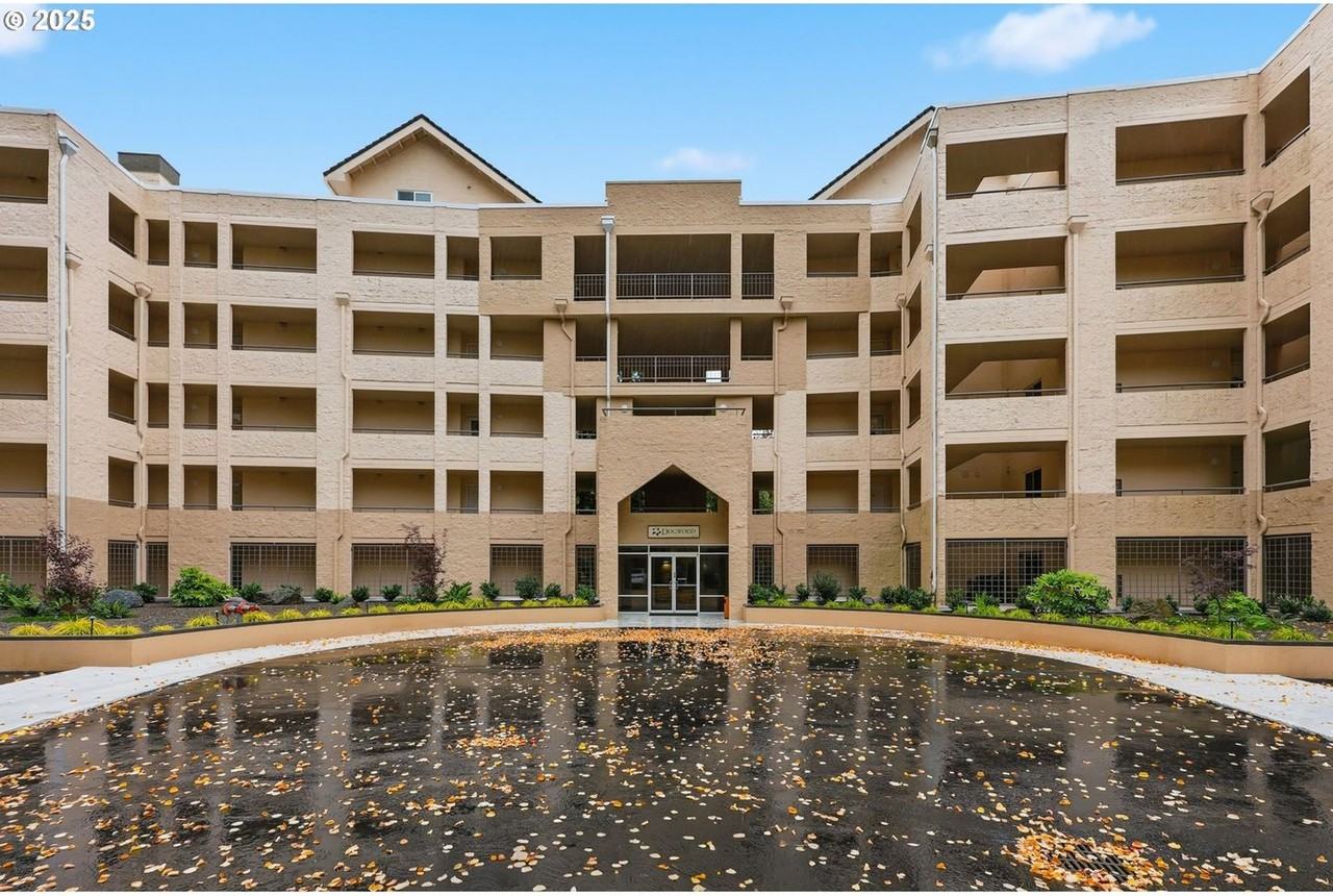 6625 W Burnside St #250 - Photo 2 of 33