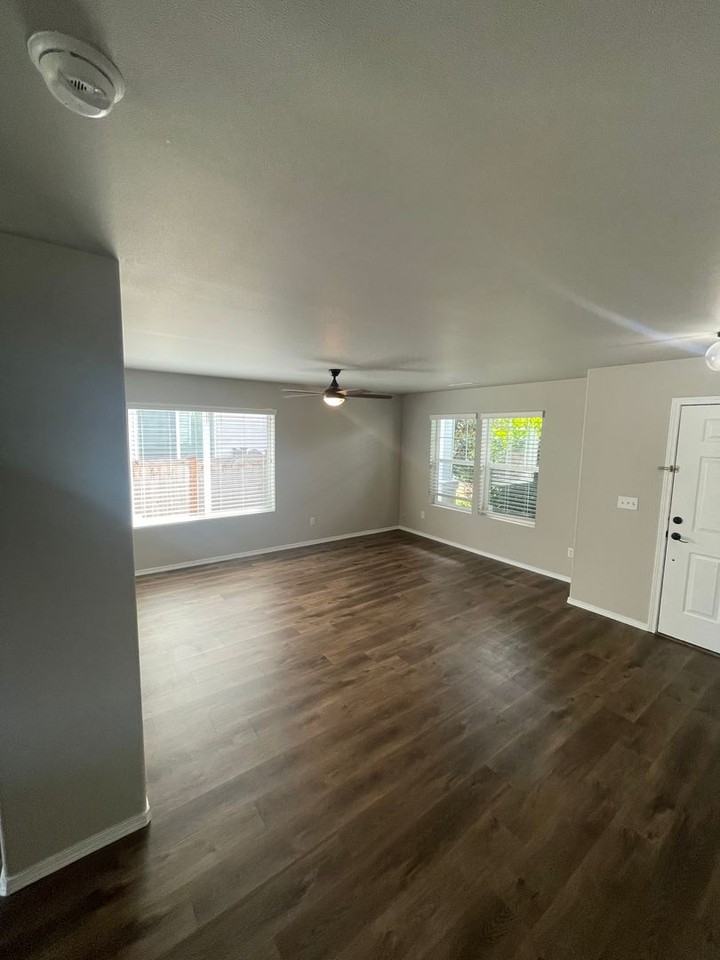 9507 187th Street Ct E - Photo 5 of 24