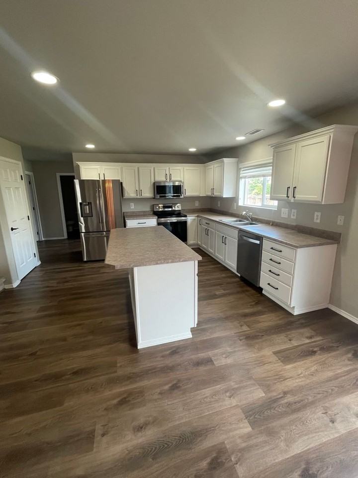 9507 187th Street Ct E - Photo 6 of 24