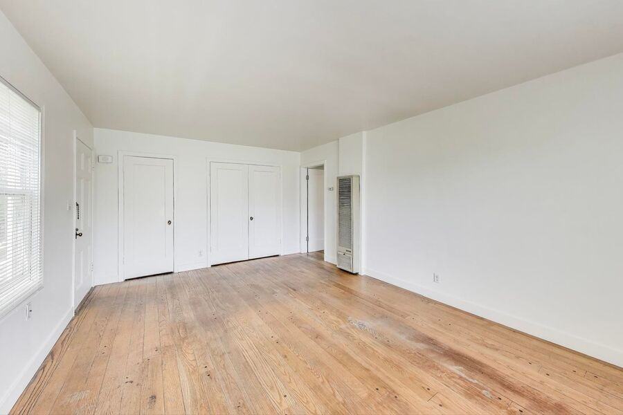 506 Valle Vista Ave - Photo 3 of 19