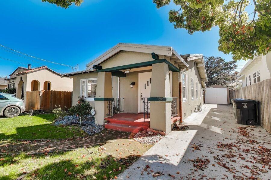 150 16th Ave - Photo 3 of 20