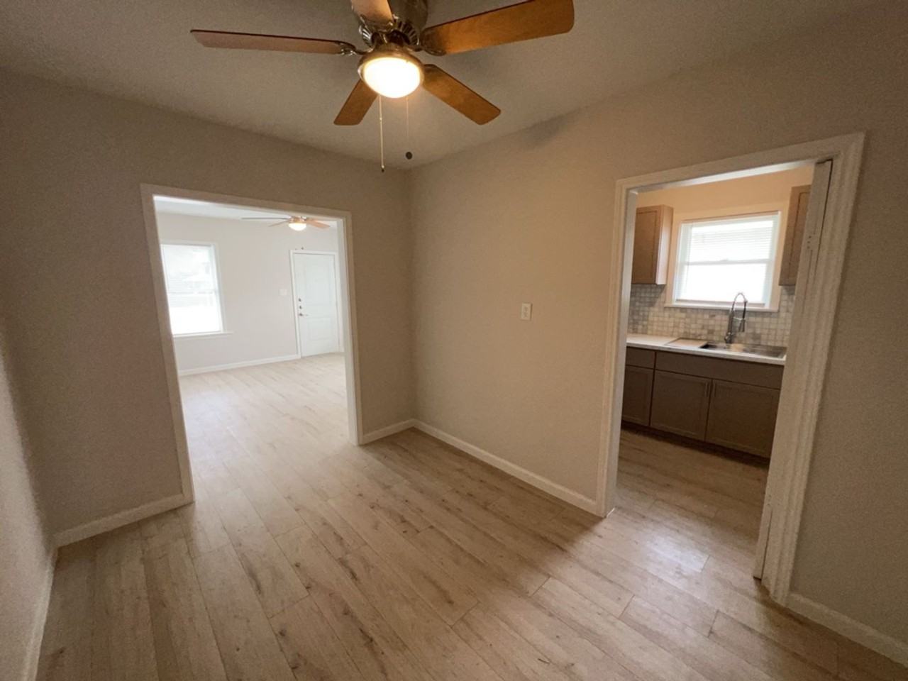 1008 Studewood St - Photo 6 of 15