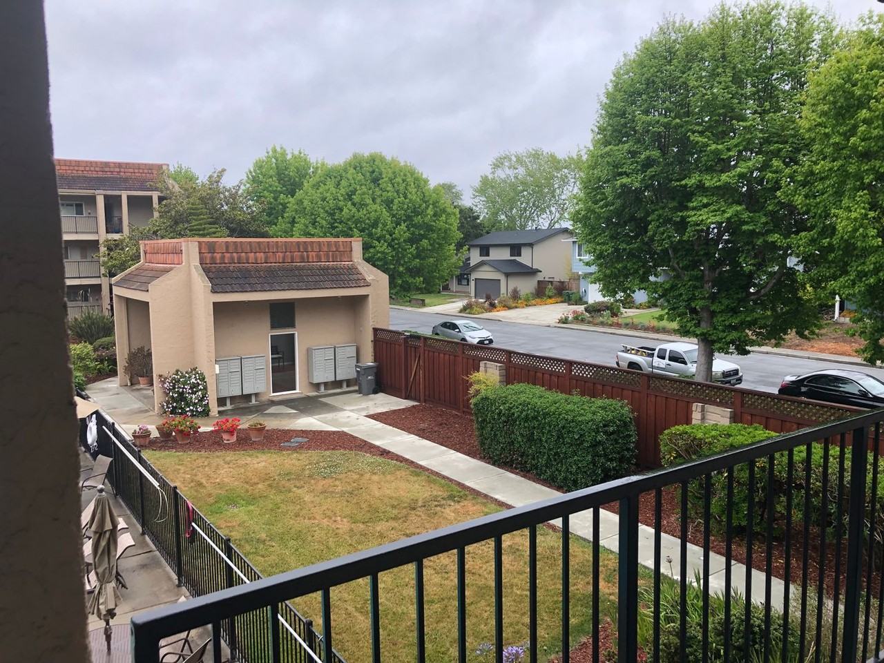 870 Park Ave #202 - Photo 4 of 17