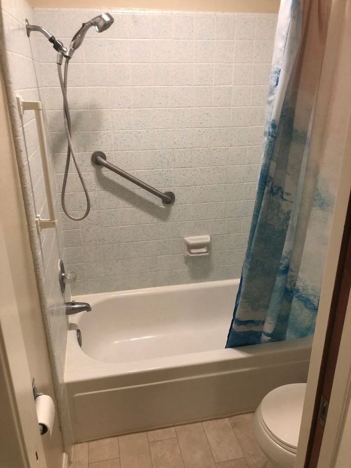 870 Park Ave #202 - Photo 7 of 17