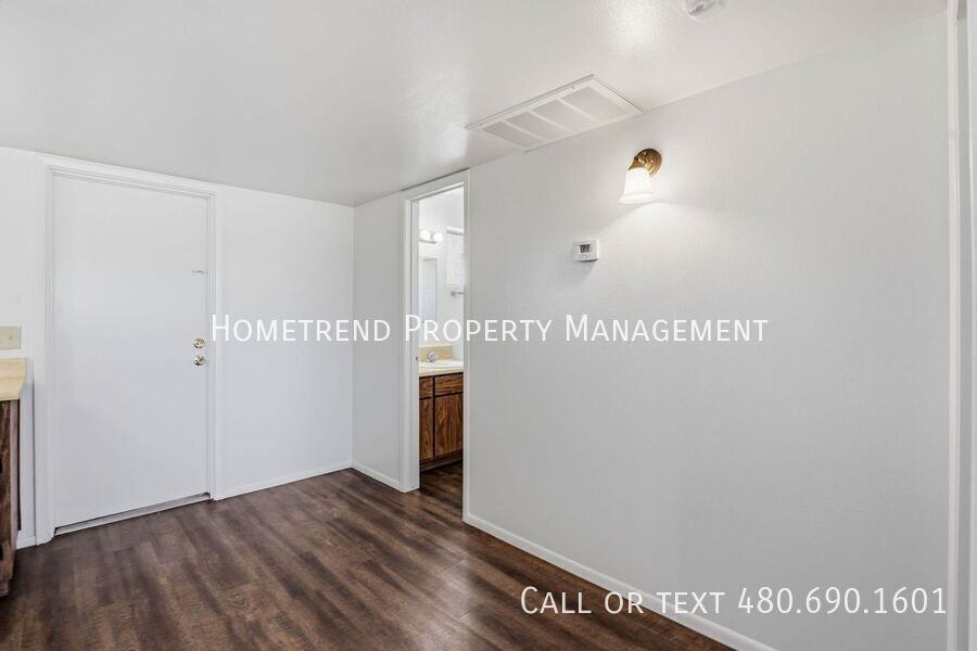 106 S Glenmar Rd #8 - Photo 2 of 18