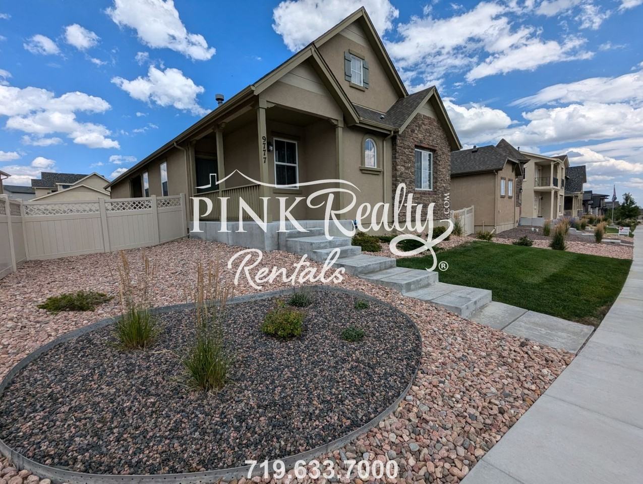 9777 Wolf Lake Dr - Photo 2 of 44