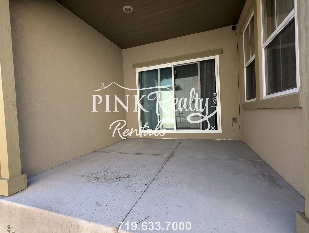 9777 Wolf Lake Dr - Photo 6 of 44