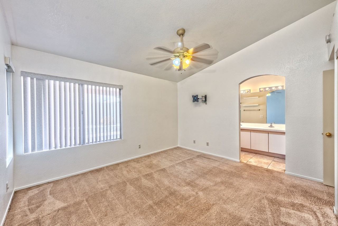 1854 Vista Del Oso Way - Photo 7 of 16