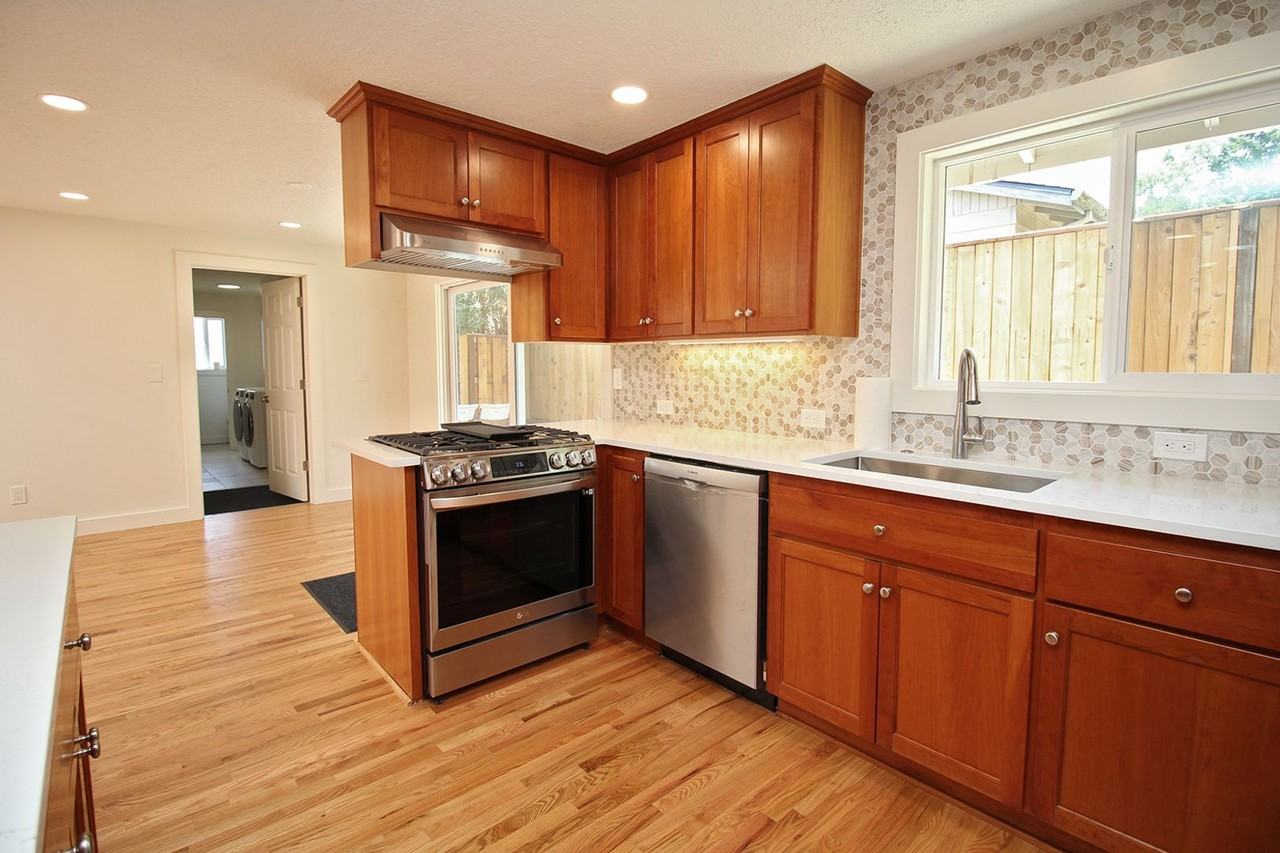 14155 Sw Red Haven Dr - Photo 7 of 28