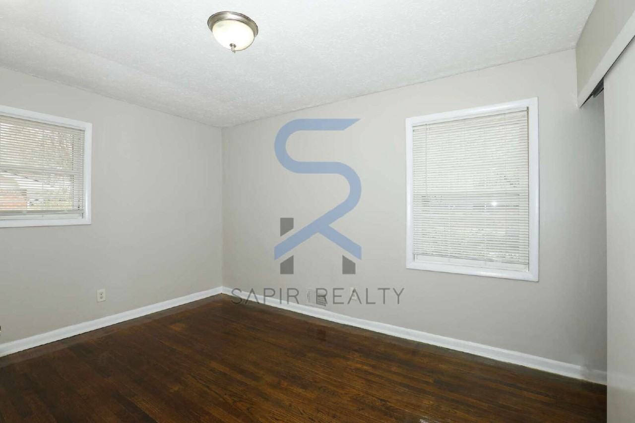 722 Tara Cir Se - Photo 4 of 16