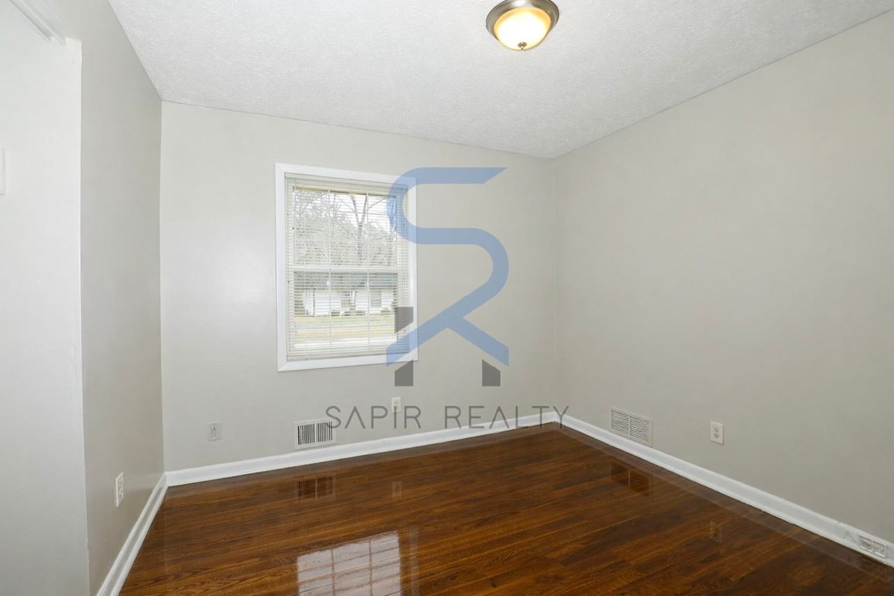 722 Tara Cir Se - Photo 5 of 16