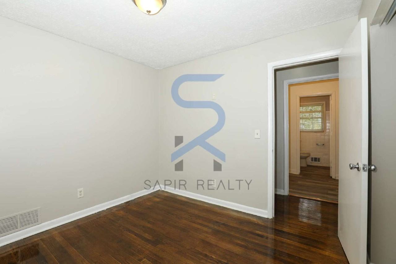 722 Tara Cir Se - Photo 6 of 16