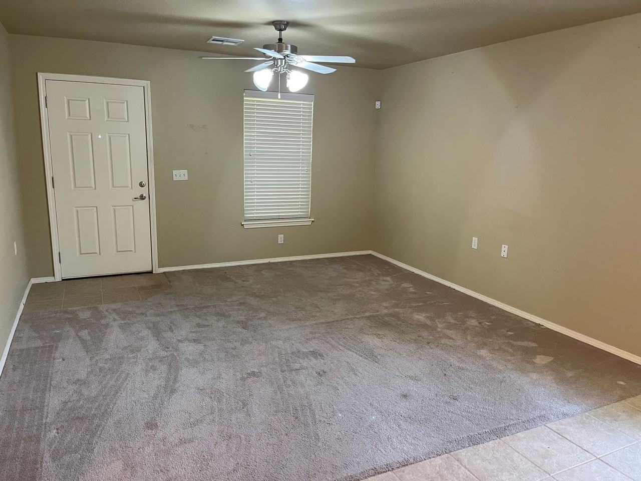 1919 Nw 142nd St - Photo 2 of 9