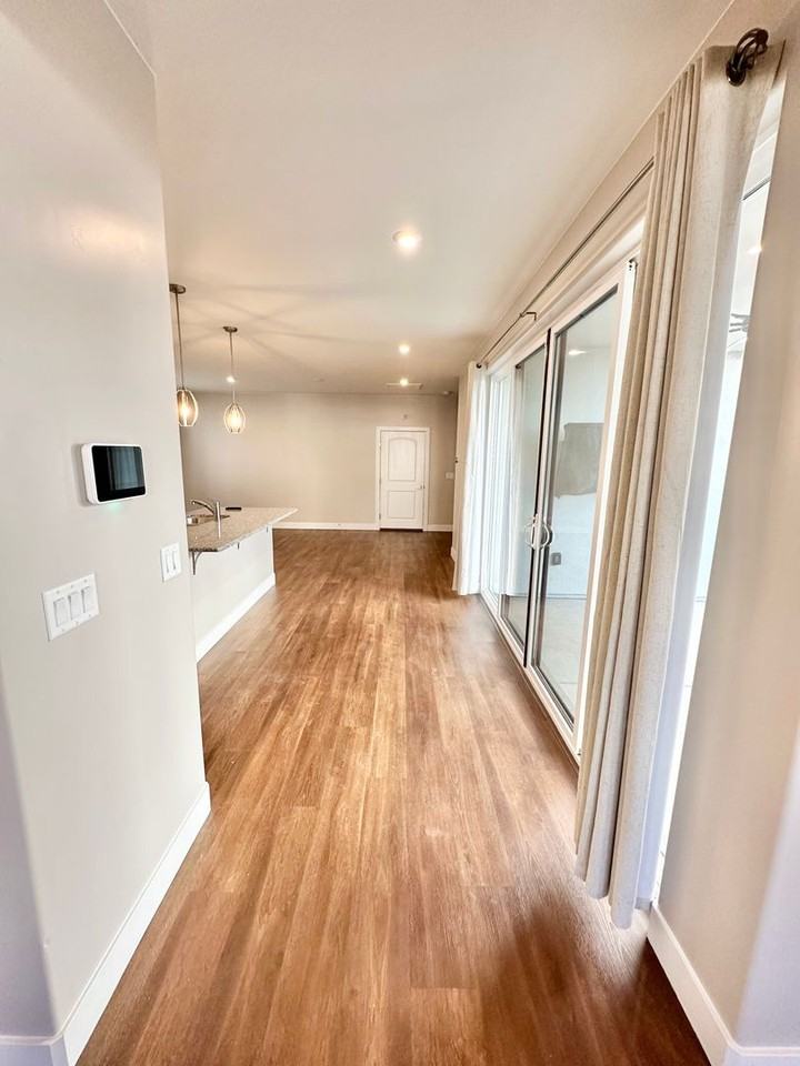 802 W Slate Ln - Photo 6 of 39