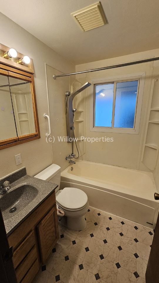 1113 115th St S - Photo 7 of 10