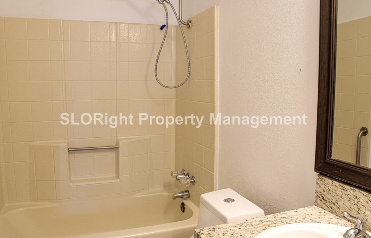 102 Frances Way - Photo 7 of 13