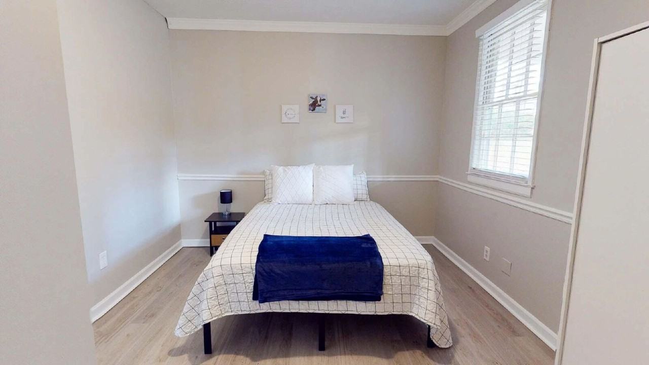 8294 Union Grove Rd - Photo 3 of 28