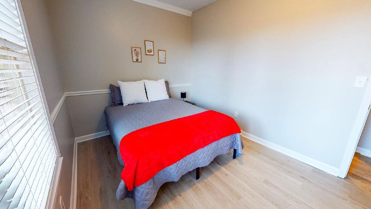 8294 Union Grove Rd - Photo 6 of 28