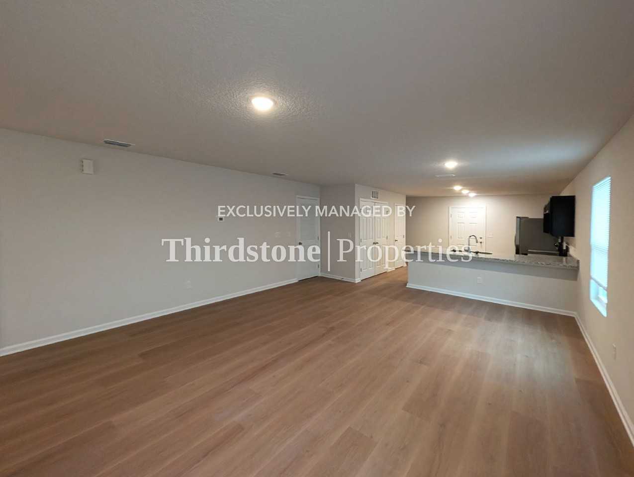 5433 Shenandoah Ave - Photo 2 of 16