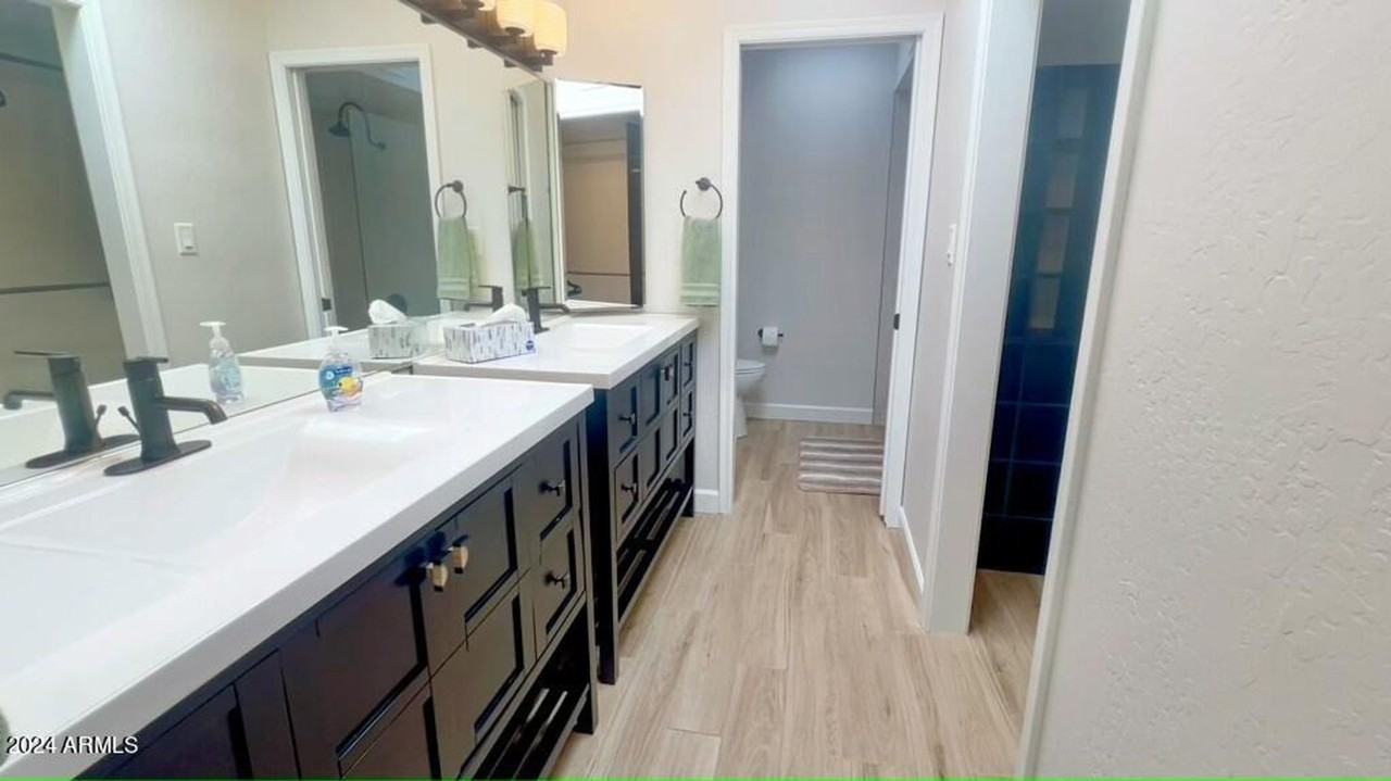 6249 N 78th St #14 - Photo 6 of 12