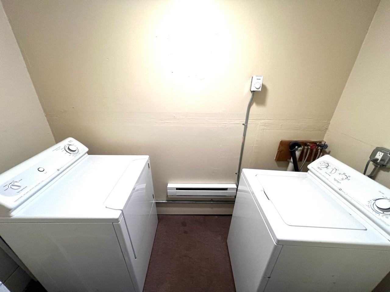 204 Breckenridge St - Photo 7 of 10