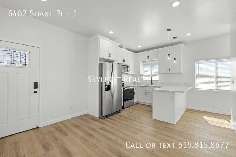 6402 Shane Pl #1 - Photo 3 of 10