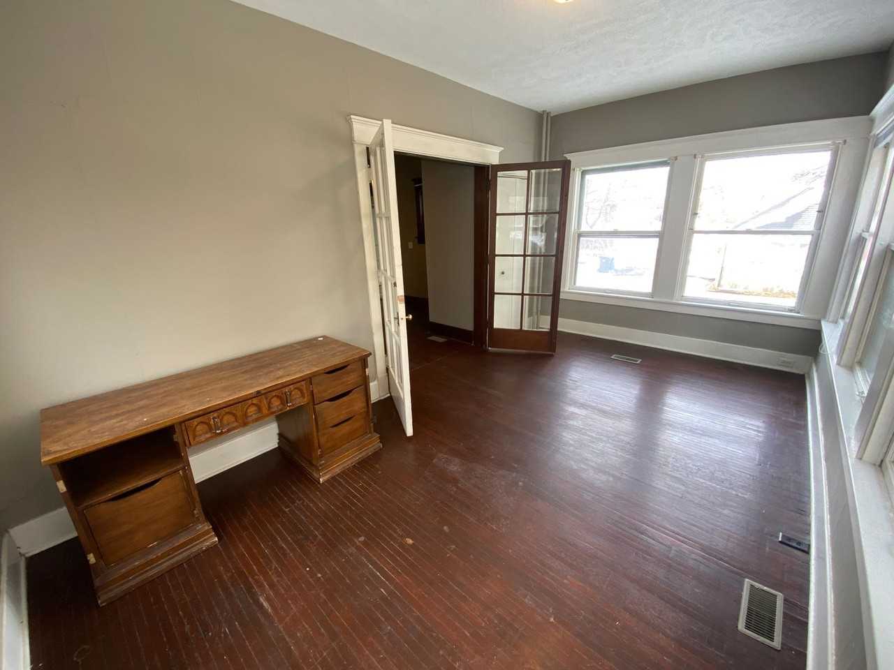 2224 A - Photo 2 of 33