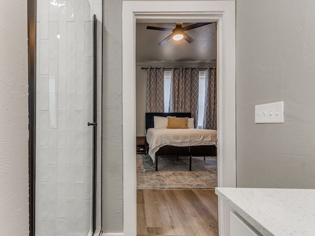 Gray Multi Unit - Photo 6 of 34