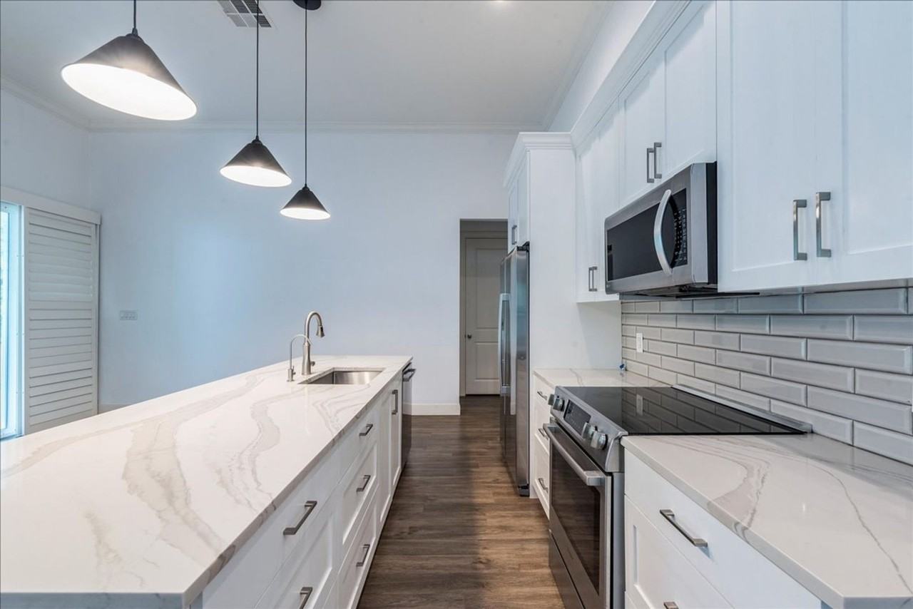 124 Ahumoa Dr - Photo 2 of 32