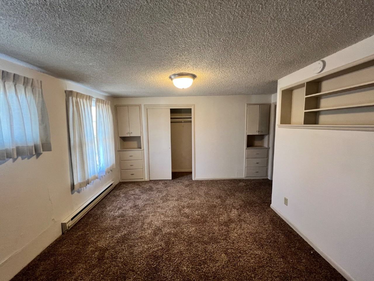 2307 Willamette St - Photo 7 of 14