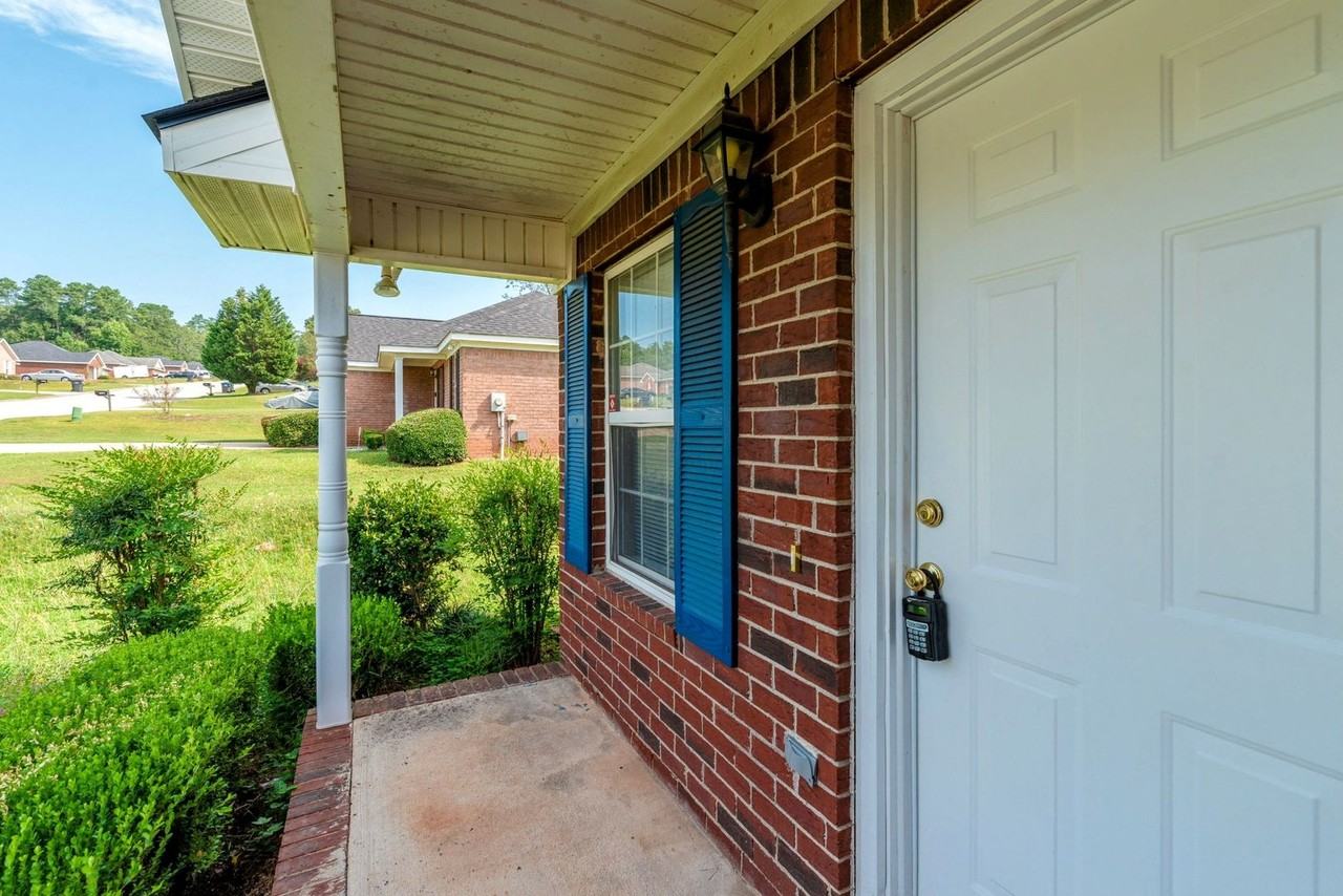 3506 Tullocks Hill Dr - Photo 5 of 40