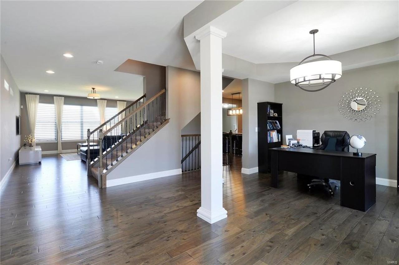 1597 Beckham Ridge Ct - Photo 4 of 42